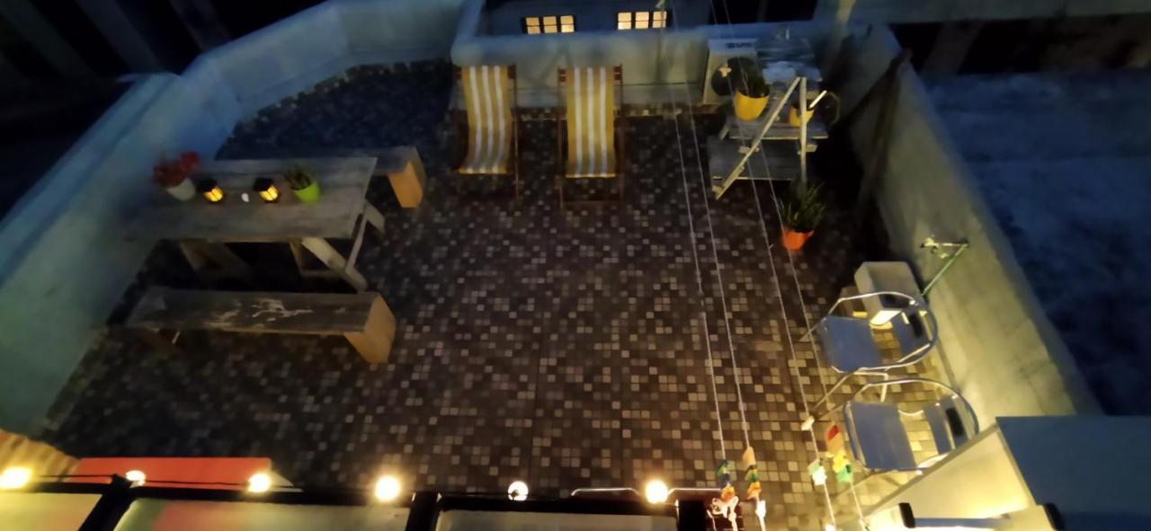 몬테비데오 House With Large Terrace, Jacuzzi And Gated Parking For One Car 빌라 외부 사진