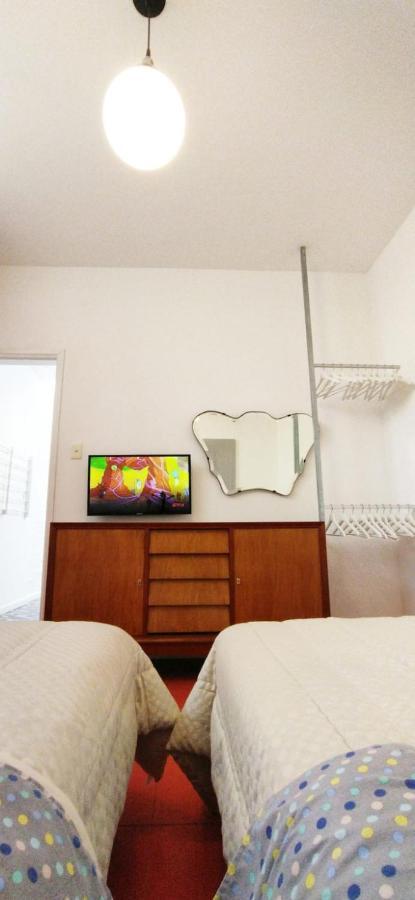 몬테비데오 House With Large Terrace, Jacuzzi And Gated Parking For One Car 빌라 외부 사진